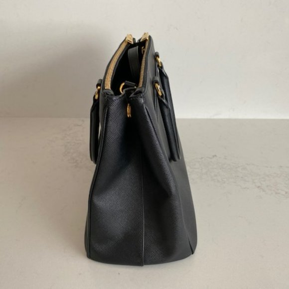 Prada Galleria Saffiano Leather Large Bag - Black - Picture 6 of 9